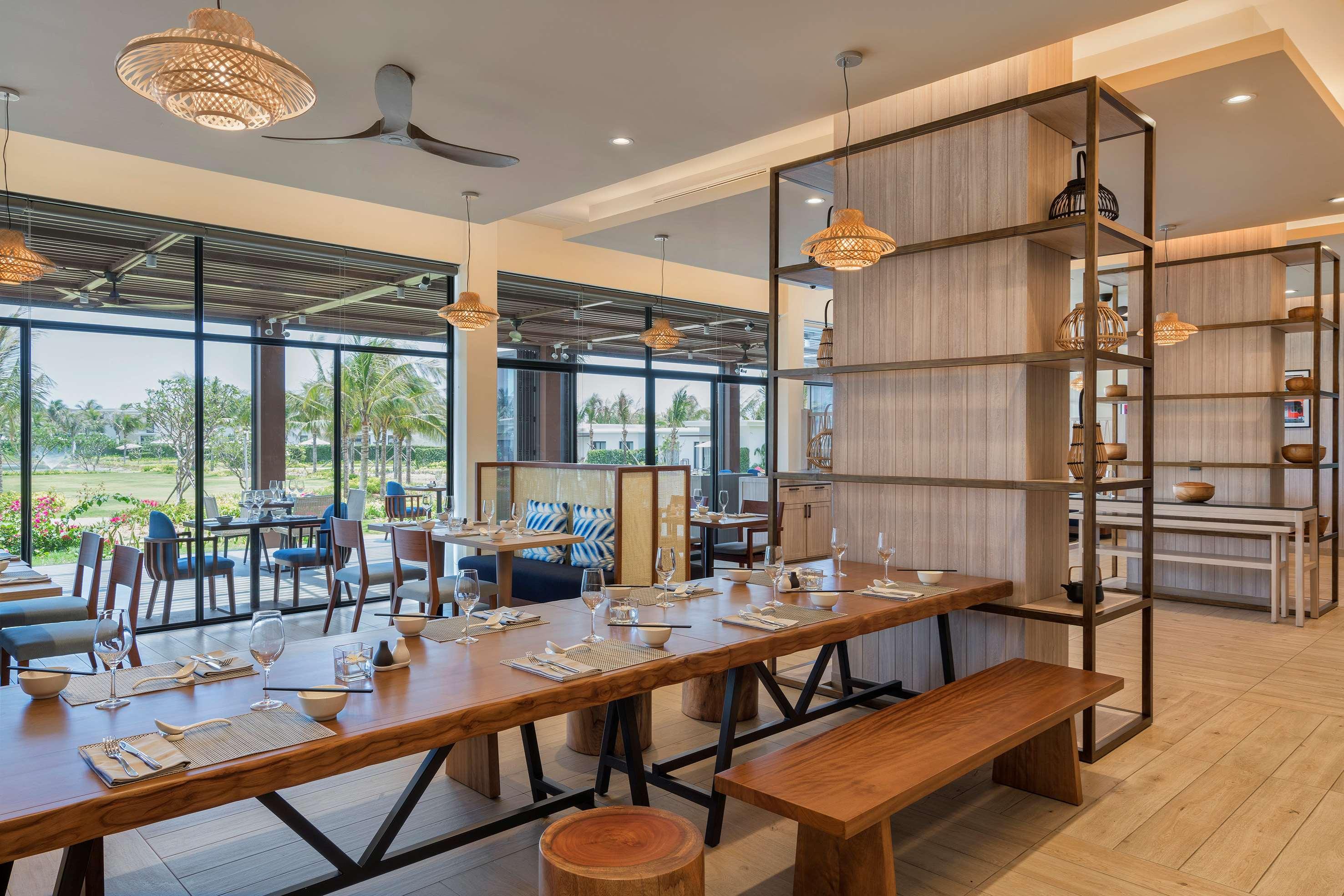 Melia Ho Tram Beach Resort Eksteriør bilde The Beach Club